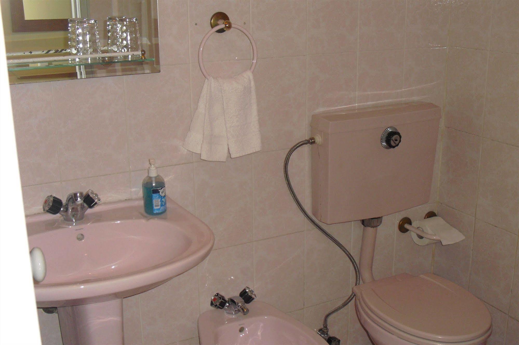 Residencial Sol da Nave Hotel Porto Luaran gambar